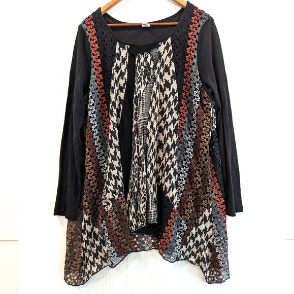 DIKALADY women's mixed media crochet knit sharkbite assymetrical tunic top - Picture 1 of 11